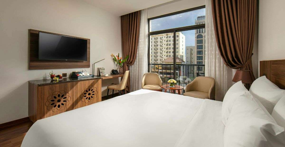 hotels in downtown washington dc with free breakfast